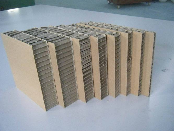 株洲纸箱厂专业加工定做蜂窝纸箱 搬家周转纸箱 五层瓦楞纸箱